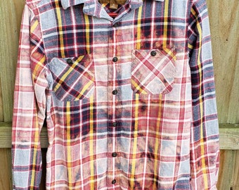 Men's Small Distressed Flannel Shirt