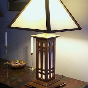 Arts and Crafts Table Lamp with Narrow Lighted Base