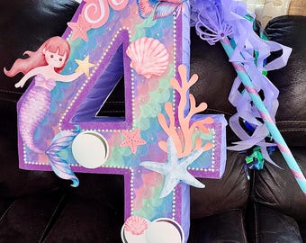 Piñata met zeemeerminthema