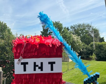 TNT Minecraft piñata
