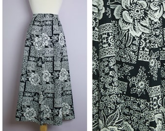Vintage Black + White Floral Lace Maxi Skirt L/XL