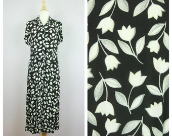 Vintage 1990's Black+ White Tulip Floral Short Sleeve Maxi Shirtdress Dress M/L