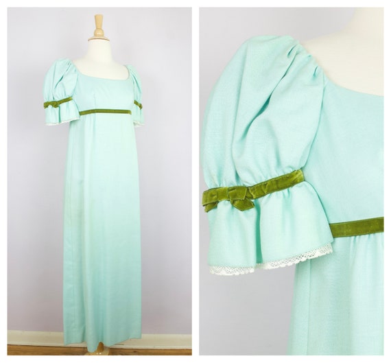 Vintage 1960's Lorrie Deb Aqua Blue Green Velvet T