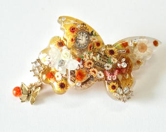 Sunflower Wing Hair Clip, Real Flower Resin Barrette, Vintage Romantic Floral Hair Accessory