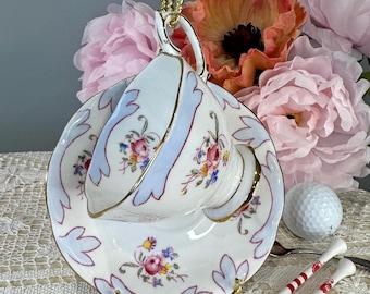 Vintage Royal Albert Teetasse & Untertasse • Blaues Band Floral, Hampton-Form