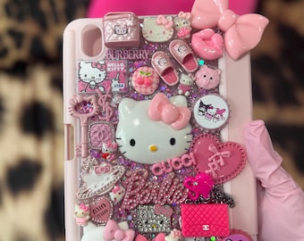 Custom Hello Kitty Junk iPad Case