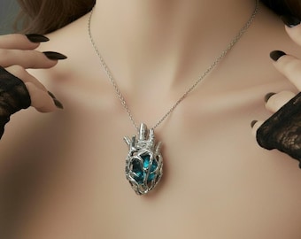 Collana con ciondolo a cuore in argento antico, gioielli alternativi in stile witchcore scuro