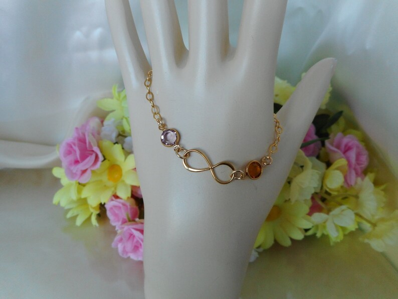 Birthstone Bracelet-Mothers Infinity Gold Fill Birthstone Bracelet-Infinity Mothers Birthstone Bracelet-Custom Gold Filled Bracelet