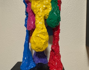 3d Dripping Spray Paint Can Sculpture