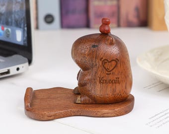 Handmade Wood Capybara Phone Stand Custom Engraved Animal Desk Decor Cute Phone Holder Unique Kawaii Couple Gift Cozy Home Decor Birthday