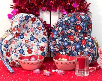 Floral Heart Zipper Pouch | Padded Pouch with Strap, Sony Headphone Bag