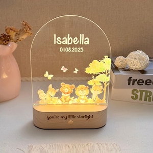 Personlig nattlampa för babyn, barnrumsdekor i skogsmark, lampa med eget namn, skogsdjurstema, babyshowerpresent, LED-bordslampa i akryl
