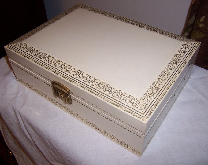 Vintage MELE Jewelry Box Ivory With Red Velvet Interior 1960 Etsy