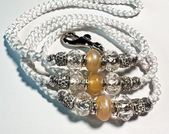 Sand Viper - Handmade Show Lead with Golden Pearl Accents | Elegant Loop Handle Leash for Dog Shows