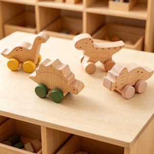 Ręcznie robiony drewniany samochodzik z dinozaurem, zabawka dla maluchów inspirowana stylem Montessori, uroczy samochodzik z dinozaurem dla małych dzieci