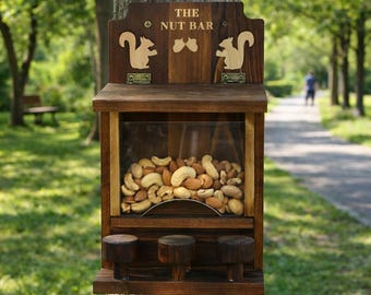 Solid Wood Squirrel Feeder with Picnic Table, Outdoor Transparent Chipmunk Feeder, Wooden Corn and Peanut Feeding Station for Garden Yard