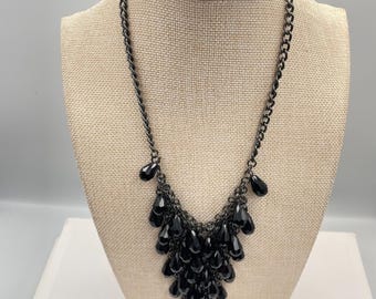Vintage zwarte slabketting waterval druppelvormige hanger bronskleurig kettingstatement