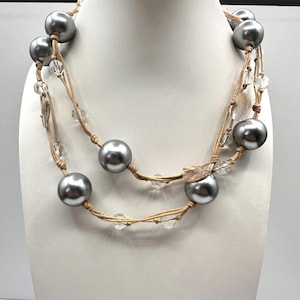 Vintage jaren 90 grijze faux parelmoer koord gelaagde statement damesketting