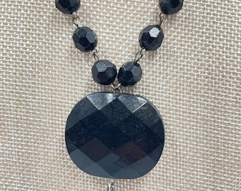 Vintage deco-stijl zwart gefacetteerde glazen onyx hanger ketting zilverkleurige tassle
