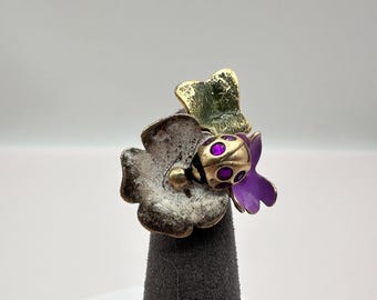 Vintage 80s Flower Ladybug Ring Gold Tone Purple Rhinestones Costume Jewelry