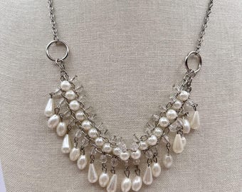 Vintage 90s Silver Tone Faux Pearl & Glass Bib Necklace White Teardrop Fringe