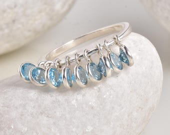Anillo colgante de topacio azul, plata de ley 925, anillo minimalista de piedra preciosa estilo boho.