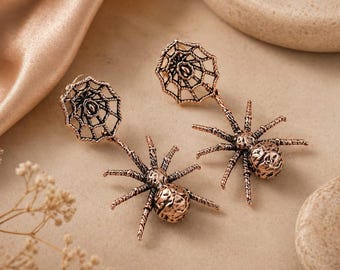 Pendientes de telaraña de plata de ley oxidada, joyería esotérica y mística.