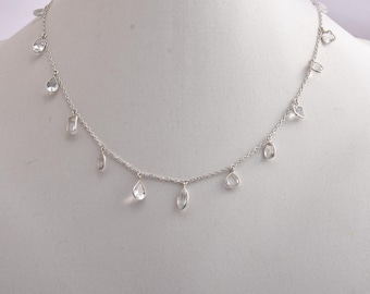 Collar con colgante de topacio blanco – Delicada cadena de plata de ley 925 para combinar con otras joyas. Regalo ideal para ella.