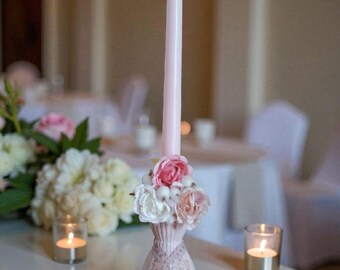 Bougeoir romantique rose poudré à la jolie forme de robe- douceur et harmonie - élégance et raffinement - poésie lumineuse