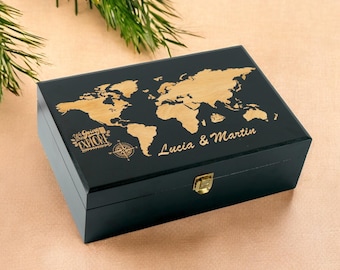 Personalisierte Weltkarte Erinnerungsbox, Benutzerdefinierte Gravur Reise Memory Box mit Namen - Abenteuer Geschenk für Paare, Reiseliebhaber & Hochzeit