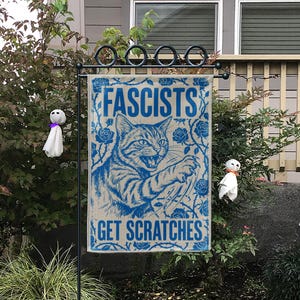 Bandera de jardín "Fascistas se rascan" - Bandera de protesta de gatos, decoración artística antifascista, bandera política audaz para exteriores