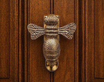 Aldaba de puerta con diseño de abeja / Herrajes de entrada con diseño de abejorro, acabados a mano de primera calidad / Regalo de lujo para inauguración de casa / Decoración de puerta estilo jardín victoriano / Regalo