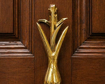 Solid Brass Door Knocker – Luxury Floral Design Entryway Decor – Vintage Style Front Door Accent in Gold & Bronze Finish