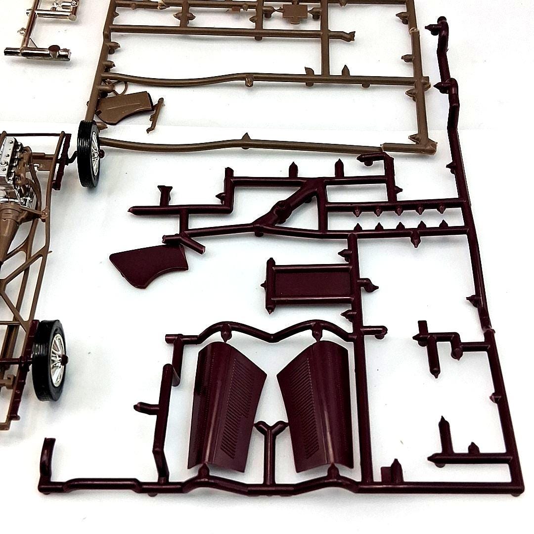 MATCHBOX 1/32 SCALE Jaguar SS-100 plastic kit - #PK-304;complete,unmade,box,a/f. EUR 19,10