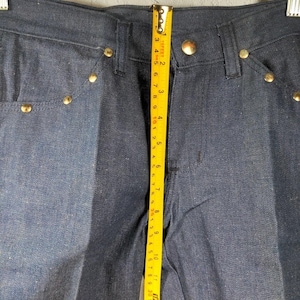 Pantalones vaqueros Wrangler Ours vintage de los años 70, con tachuelas, corte acampanado, talla 7/24, para mujer, nuevos, sin usar. imagen 10