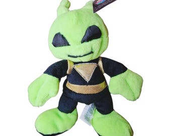 Peluche marciano vintage Nanco de 9 pulgadas, extraterrestre, uniforme negro y dorado, 1997, raro