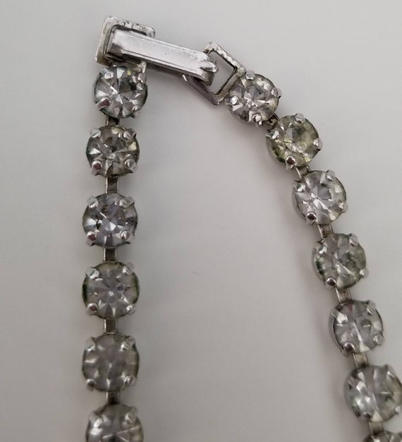 1950s Viva Las Vegas Vintage Crystal Necklace Lar… - image 5
