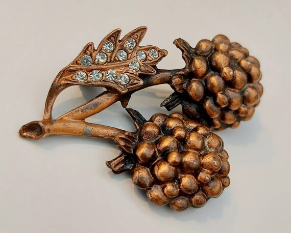 Vintage Copper Raspberry Pinecone Rhinestone Crys… - image 1