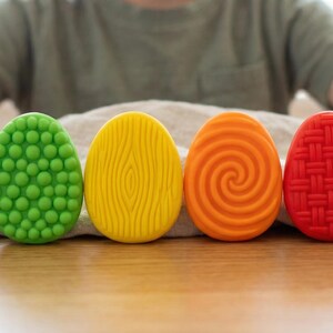 Textured Worry Stones STL Bundle – Sensory Toy for Autism & Anxiety Relief – Fidget Stones 3D Print Files – Calming Sensory Set Kids & Adults