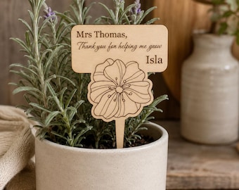 Personalisierter Lehrer-Pflanzeneinsatz aus Holz | Blumengravur Geschenk | Geschenk zum Jahresende