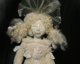 ART DOll, white, bride, avantgarde, ghost doll, weird doll, tabula rasa, zen, philosophy, artsy