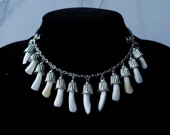 Collar de dientes / Collar de hueso / Colgante de hueso / Collar gótico natural / Colgante de dientes / Collar de dientes / Joyería de dientes / Joyería de rarezas