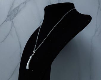 Collar de dientes / Collar de hueso / Colgante de hueso / Colgante de diente / Collar gótico natural / Joyería de dientes / Joyería de rarezas