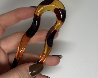 Épingle à cheveux française en acrylique Ondlée