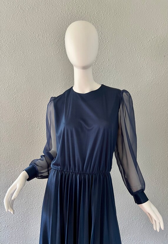 Vintage 70s Navy Blue Sheer Poet Sleeve Pleated D… - image 5