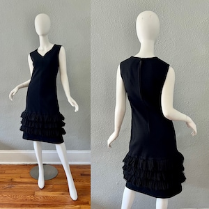 Vintage 60s Black Mod LILLI ANN Knit Yarn Trim Wool Party Dress S