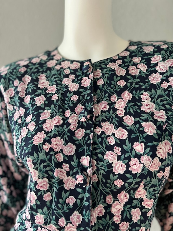 Vintage 90s Ditsy Rose Print Front Button Rayon G… - image 8