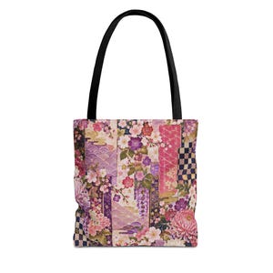 Tragetasche mit floralem Kimono-Patchwork