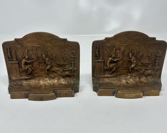 Antike Buchstützen aus Messing, Paar, klassisches römisches Relief, Art-Deco-Dekor
