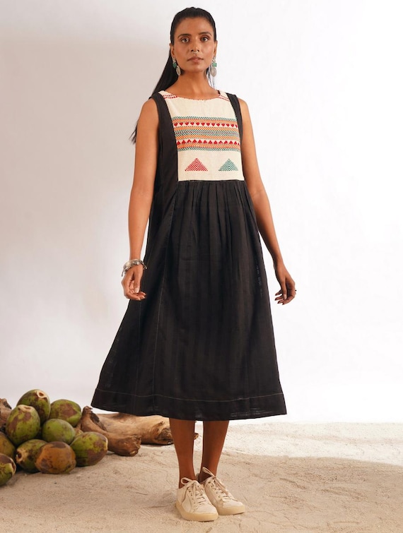 fitted waist dress Midi A-line in Cotton – shopaleena Style Casual Black Dress sheer panel Bordeaux Perfect for Special Size:US 6WW